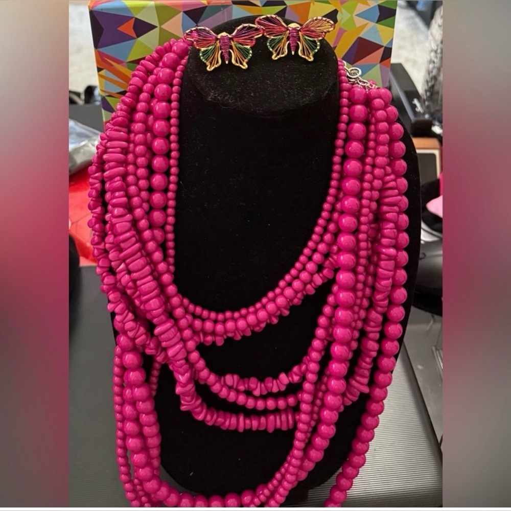 Sassy Jones bundle. necklace, bracelet and two pairs of earrings bundle.